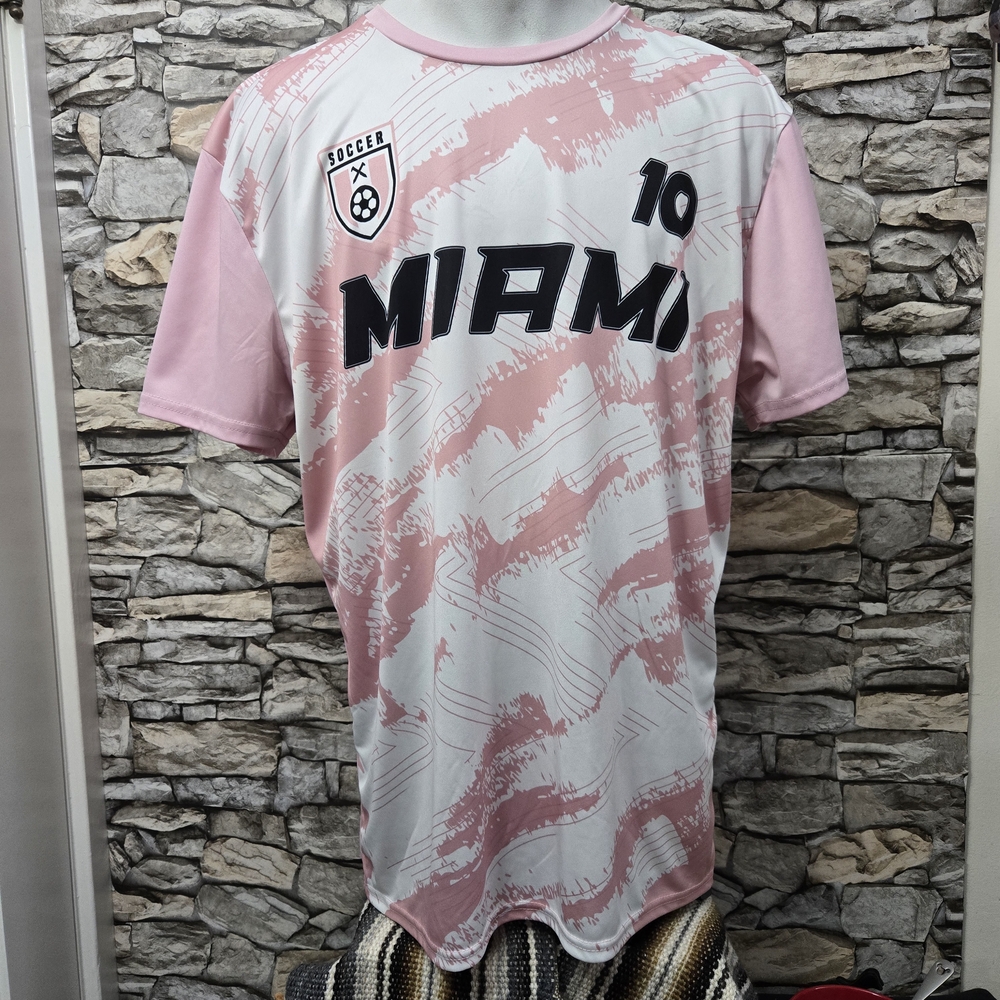 Fast Action Pink and White Athletic Shorts for Sports
